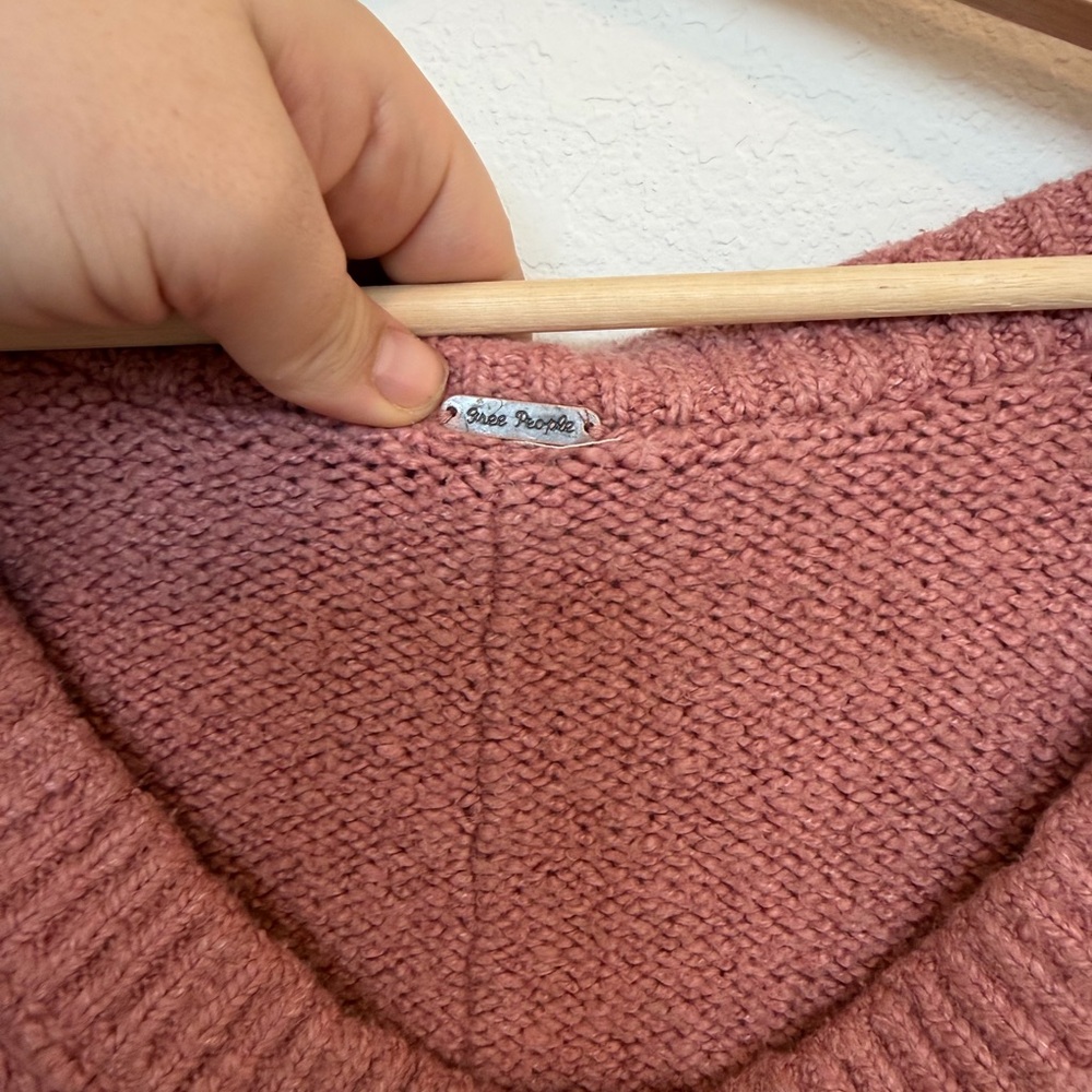 Free People oversized sweater, pink size medium/large - Picture 3 of 4
